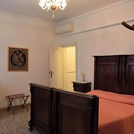 Seguso Hotel 2*